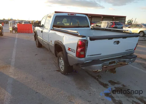 2003 Chevrolet Silverado 1500 Lt из США, поврежденный, VIN 1GCEK19T63E271087